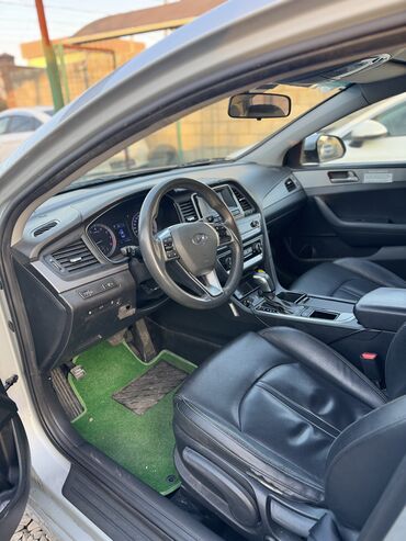 Hyundai: Hyundai Sonata: 2019 г., 2 л, Типтроник, Газ, Седан — 6