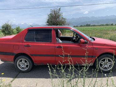 реф присеп: Volkswagen Vento: 1992 г., 1.8 л, Механика, Бензин, Седан