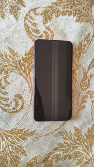 Apple iPhone: Samsung Galaxy A10, rəng - Qırmızı