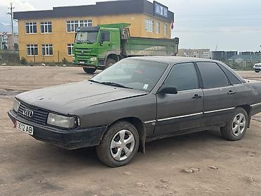 124 е 500: Audi 100: 1983 г., 2.2 л, Механика, Бензин, Седан — 3