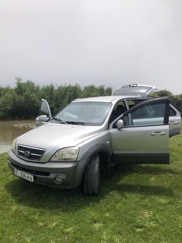 машина а: Kia Sorento: 2002 г., 2.5 л, Механика, Дизель, Кроссовер