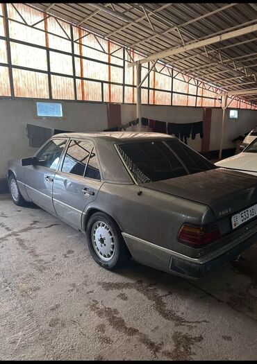 Унаа сатуу: Mercedes-Benz W124: 1990 г., 2.3 л, Механика, Бензин, Седан