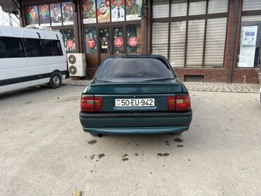Opel: Opel Vectra: 2 l | 1994 il 300303 km Sedan — 9