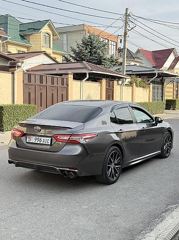 Toyota: Toyota Camry: 2018 г., 2.5 л, Автомат, Бензин, Седан — 3