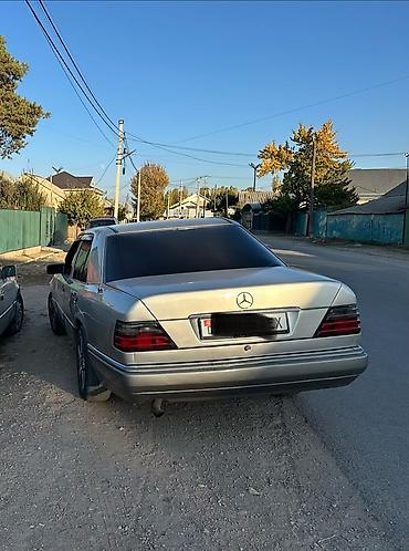 e34 4 4: Mercedes-Benz W124: 1993 г., 2.2 л, Механика, Бензин, Седан — 5