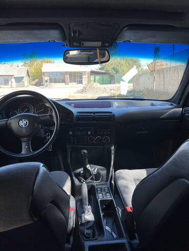 BMW: BMW 525: 1991 г., 2.5 л, Механика, Бензиновая, Седан — 7