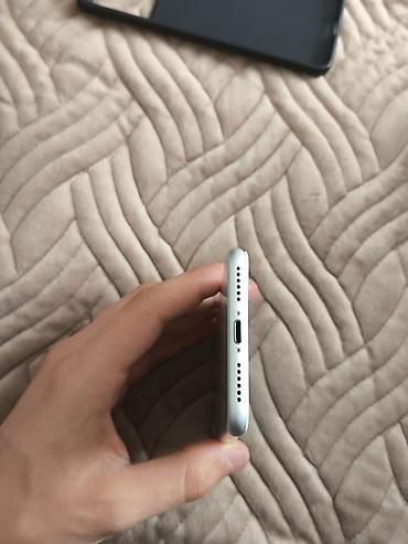 iphine: IPhone 7, Gümüşü, Qırıq — 3
