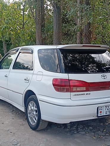 балено: Toyota Vista: 2000 г., 2 л, Автомат, Бензин, Универсал — 8