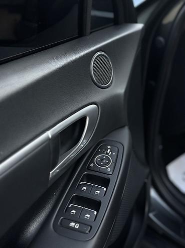 Hyundai: Hyundai Sonata: 2022 г., 2 л, Автомат, Гибрид, Фастбек — 11