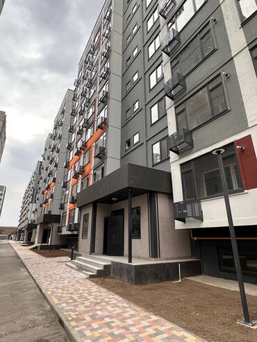 квартира керек ош базар жактан: 1 комната, 48 м², Элитка, 2 этаж, Дизайнерский ремонт