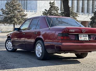 bud e9: Mercedes-Benz W124: 1991 г., 2 л, Механика, Бензин, Седан — 3