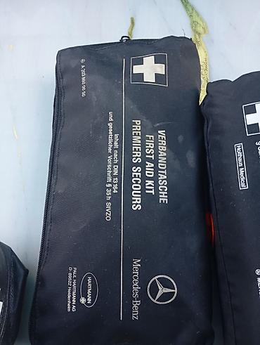 Другие медицинские товары: Автомобильные аптечки Mercedes‑Benz - Оригинальные сумки‑аптечки с — 1