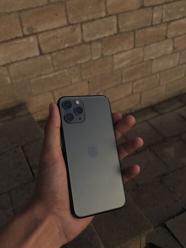 Apple iPhone: IPhone 11 Pro, 64 GB, Qara, Zəmanət, Simsiz şarj, Face ID