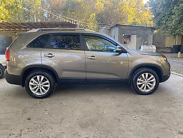 vita maşın: Kia Sorento: 2 l | 2010 il Ofrouder/SUV — 3