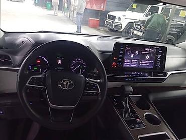 Toyota: Toyota Sienna: 2021 г., 2.5 л, Гибрид, Минивэн — 6