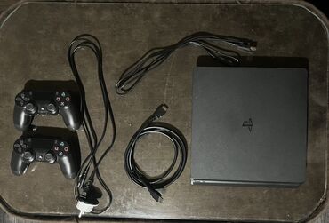 samsung tab a: Play station 4 slim modeli Problemsiz 2 orginal pult, içində 8