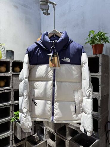 стильные украшения из кожи: Пуховик The North Face 700 - Тёплая пуховая куртка с высоким