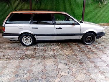 пасат сидения: Volkswagen Passat Variant: 1990 г., 1.8 л, Механика, Универсал — 4