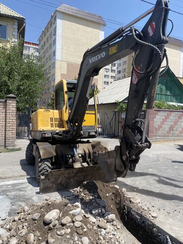 купить вольво тандем в европе: Экскаватор, Volvo, 2003 г., Колесный