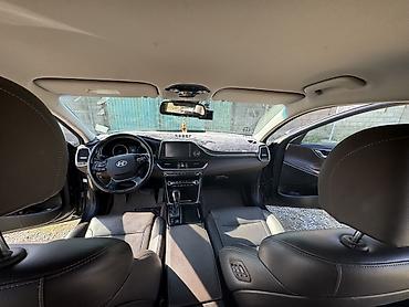 Продажа авто: Hyundai Grandeur: 2019 г., 2.4 л, Автомат, Гибрид, Седан — 5