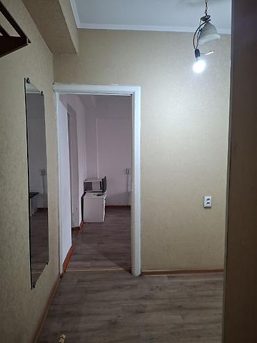 Долгосрочная аренда квартир: 2 комнаты, С мебелью частично — 11