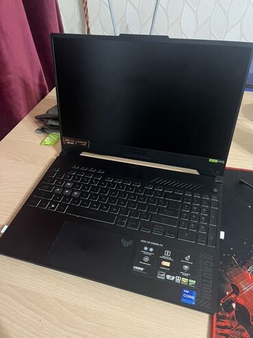 видеокарты gddr5x: Ноутбук, Asus, 15.6 ", Б/у, Игровой