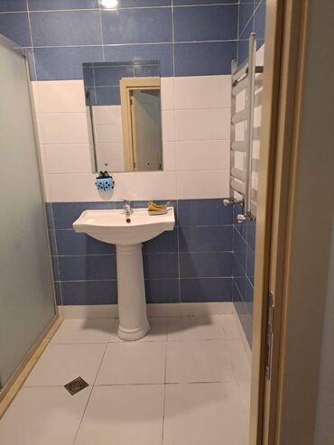 Uzunmüddətli kirayə mənzillər: Xətai Rayonu Cavanşir küçəsi Dənizçilər Mtk 166-245 Saylı Məktəblər 2 — 12