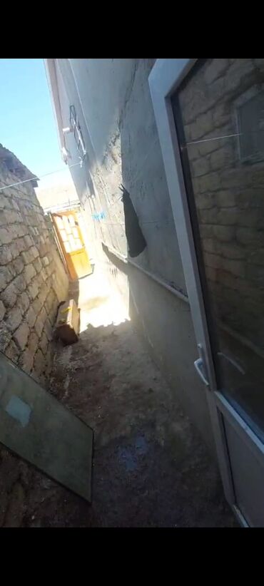 аренда нежилого помещения под офис: Satılır: Kiçik həyət evi - Plan: 1 otaq + mətbəx-studio + sanitar