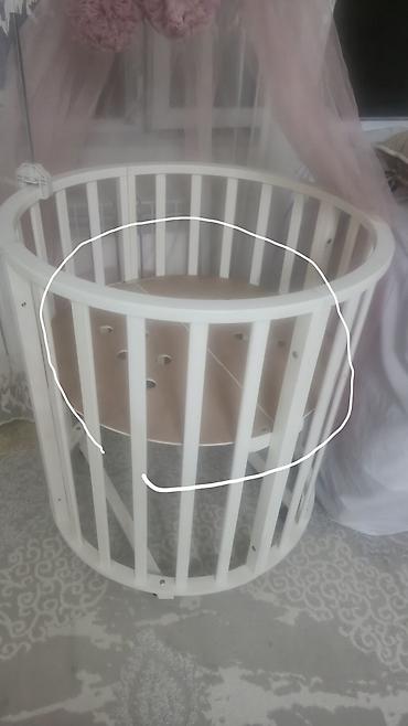 yumru beşik: Uşaq beşiyi – çevrilə bilən, yumru/oval model - Material: ağ rəngli — 2