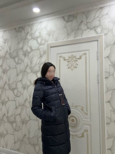 теплая куртка на зиму женская: Пуховик