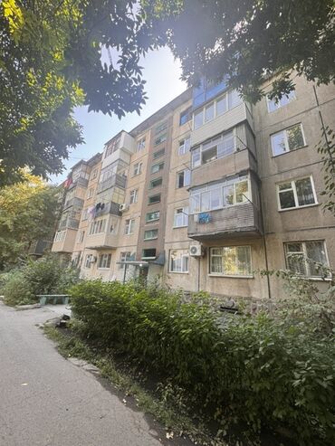 квартира домов: 2 бөлмө, 52 кв. м, 104-серия, 5 кабат, Евроремонт