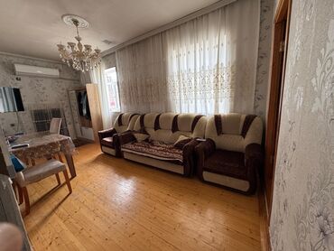 ев алгы сатгысы: 3 комнаты, 70 м², Средний ремонт