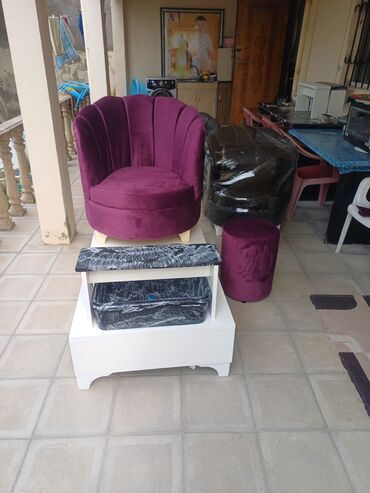 Salon, tibbi mebel dəsti: Gözəllik salonu üçün mebel dəsti Tərkib: - Saç yuma stolu: qara — 14