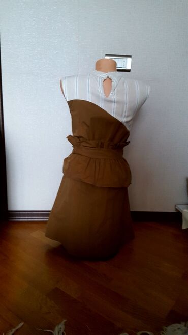 Ziyafət donları: YENİ və İkinci əl libaslar.Donlar 36.38 pazmerdi.Duzdendilər donların — 10