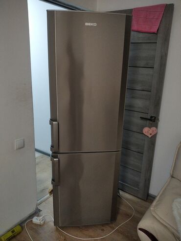 холодильник в рассрочку без банка: Муздаткыч Beko, Колдонулган, Эки камералуу, De frost (тамчы), 190 *