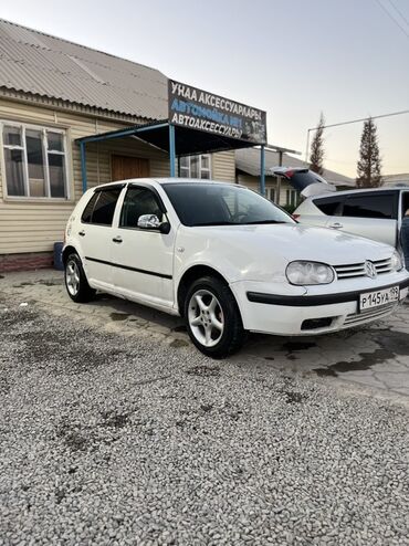 автомобиль в кредит без первоначального взноса: Volkswagen Golf: 1998 г., 1.6 л, Механика, Бензин, Хэтчбэк