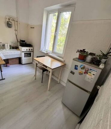 105 серия 3 комнатная: 1 комната, 34 м², 105 серия, 2 этаж, Косметический ремонт