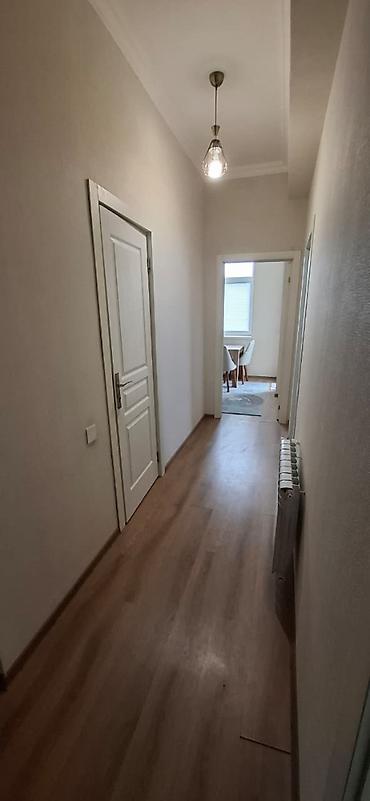 xudatda ev satilir: Sumqayıt şəhər, Bulvar küçəsi, Mida yaşayış kompleksində, qanuni 2 — 8