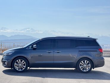 Kia: Kia Carnival: 2017 г., 3.3 л, Автомат, Бензин