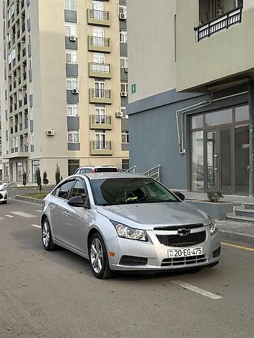 cruze spoyler: Vuruğu udarı, dəyişən detalı yoxdur.Vini təmizdir.Koja salon, 17 lik — 3