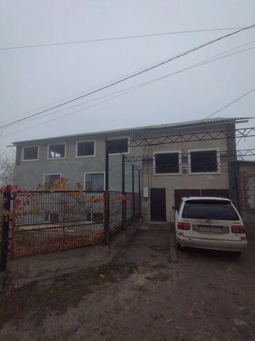 село петровка дом: 150 м², 6 комнат, Старый ремонт Кухонная мебель