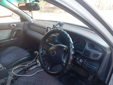Mazda: Mazda Millenia: 2000 г., 2 л, Автомат, Бензин, Седан — 4