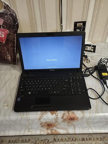 15.6 ekran: Toshiba noutbuk - Marka/model: Toshiba (Satellite seriyası yazısı — 4