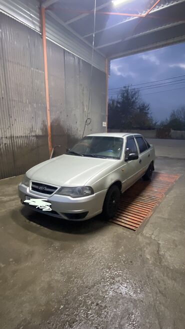 Daewoo: Daewoo Nexia: 2008 г., 1.5 л, Механика, Газ