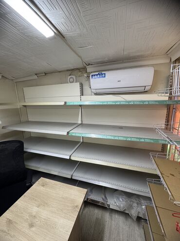 кресло качалка для малышей: Стеллаж Для продуктов, Лофт, 180 см * 120 см * 50 см, 
Б/у