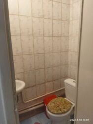 дом продаю теплоключенка: 2 бөлмө, 48 кв. м, 105-серия, 3 кабат, Косметикалык ремонт