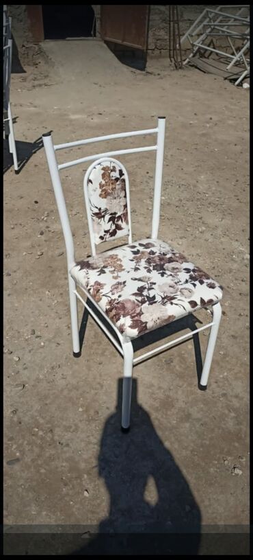 Stullar: Mətbəx üçün, Qatlanmayan, Stul -da lalafo.az — 8 Stullar: Mətbəx üçün, Qatlanmayan, Stul — 8