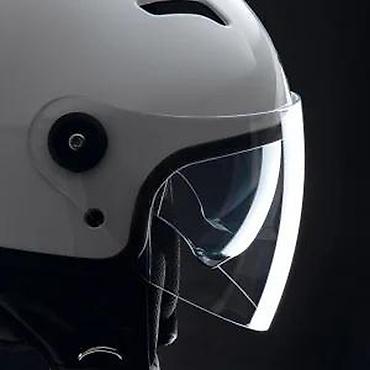 Oprema za bicikliste: Otvorena moto kaciga – bela, urbano/skarlet dizajn - Tip — 16