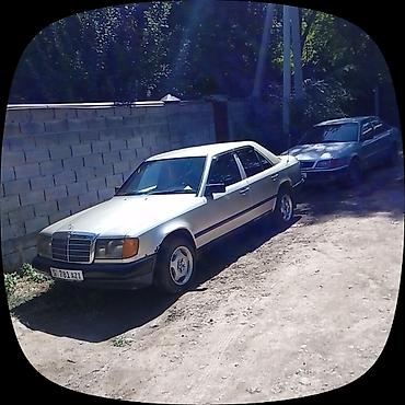 дверные карты мерс 124: Mercedes-Benz W124 седан, серебристый цвет. Основные особенности: - — 3