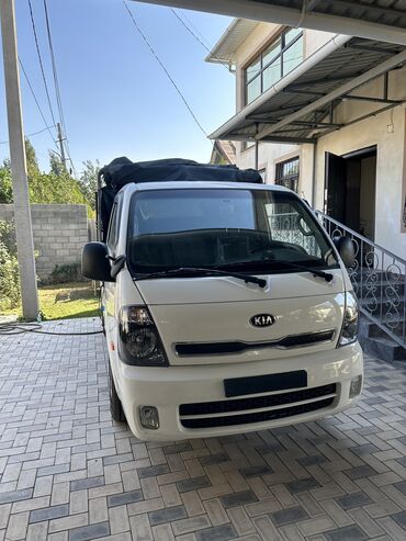 шины r14c: Легкий грузовик, Kia, Стандарт, 3 т, Б/у